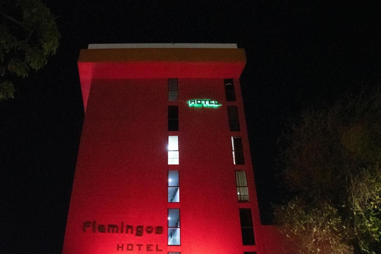 Hotel Flamingos Guadalajara Bagian luar foto